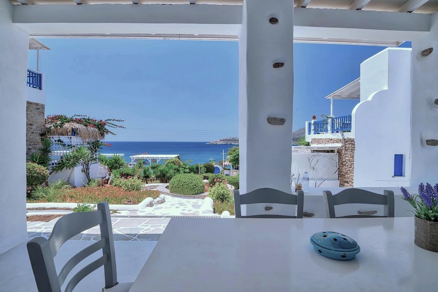 Blue Dolphin Antiparos Villas And Suites Agios Georgios  외부 사진